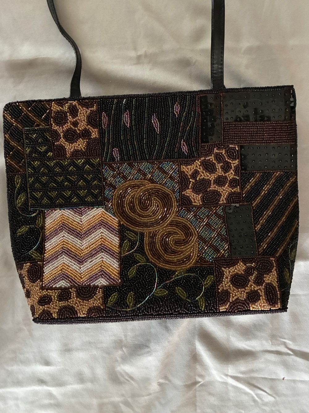 NWOT Chico's Beaded Multi Color Bag/2 Leather Handles/ Zip Top